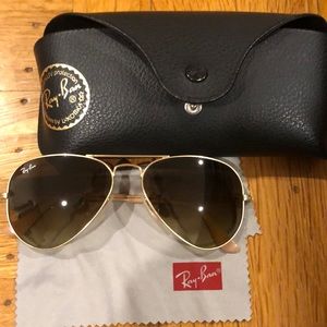 Ray ban aviators